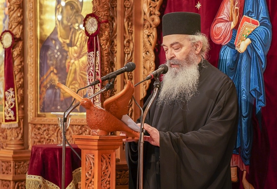 π. Αντίπας Αγιορείτης: «Εν παντί ευχαριστείτε»