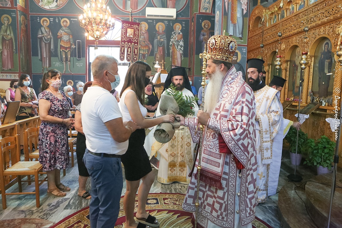 Φθιώτιδος Συμεών: «Τα καλύτερα λόγια είναι οι πράξεις μας»