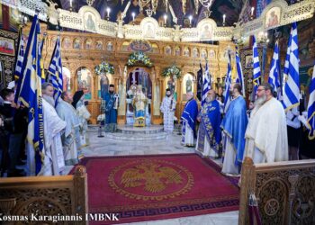 Τό ἑλλη­νι­κό Ἔθνος εἶναι ἀδιάρρηκτα συνδεδεμένο μέ τήν ὀρθόδοξη Ἐκκλη­σία καί τήν ὀρθόδοξη πίστη