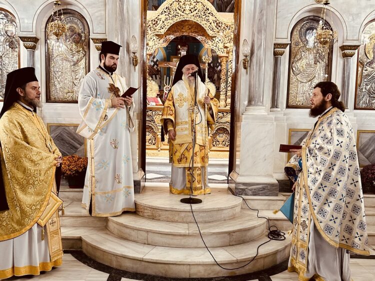 Κυριακή Ζ’ Λουκά στον Ιερό Ναό Αγίου Κωνσταντίνου και Ελένης Κολωνού