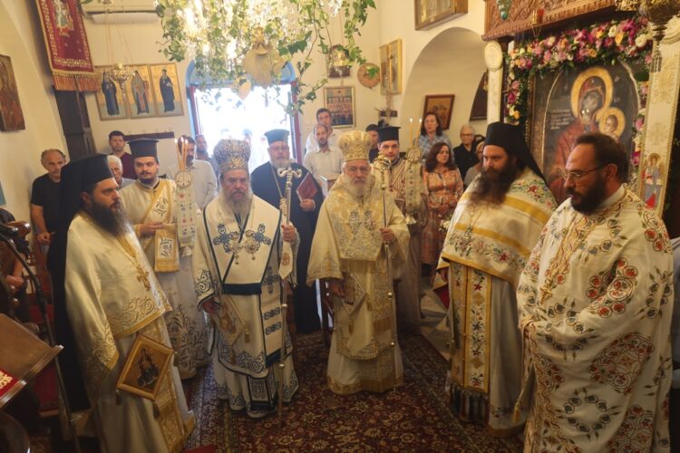 Περιλάμπρως εόρτασε η Μύκονος την Παναγία την Γοργοϋπήκοο