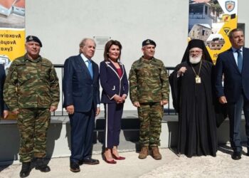 Εγκαίνια στρατιωτικών δομών στον Έβρο