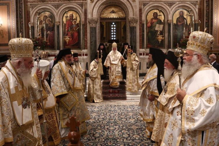 Πατριαρχική Θεία Λειτουργία στον Μητροπολιτικό Ιερό Ναό Αθηνών