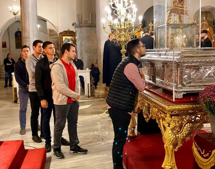 Προεόρτια Αρχιερατική Αγρυπνία στον Άγιο Δημήτριο Θεσσαλονίκης  με τη συμμετοχή νέων