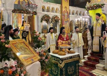Πανηγυρικός Εσπερινός στον πανηγυρίζοντα Μητροπολιτικό Ναό των Αγίων Αναργύρων στη Νέα Ιωνία