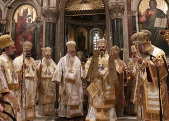 Η χειροτονία του νέου Μητροπολίτη Παραμυθίας