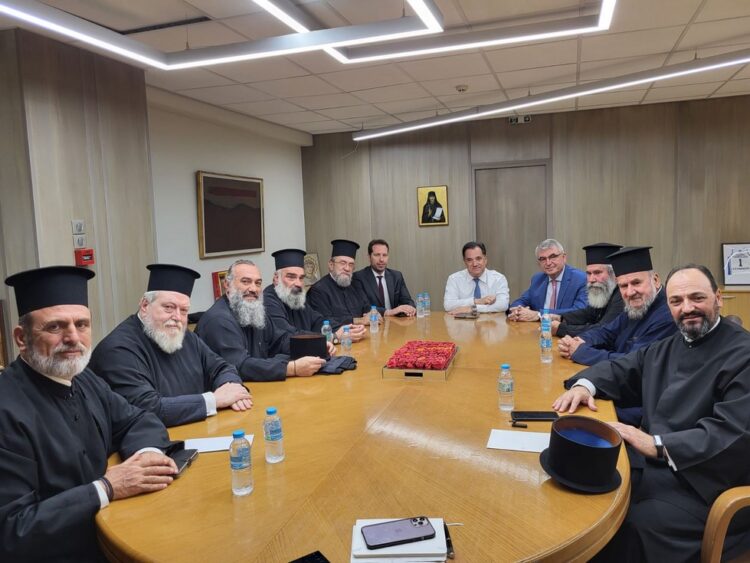 Το Δ.Σ. του Ι.Σ.Κ.Ε. στον Αρχιεπίσκοπο, στο Ε.Φ.Κ.Α., στο συνέδριο του περιοδικού «Θεολογία» και στον Υπουργό Εργασίας