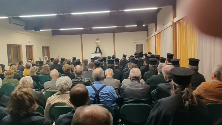 Το αδιαχώρητο στην εσπερινή ομιλία του Μητροπολίτη Καλαβρύτων