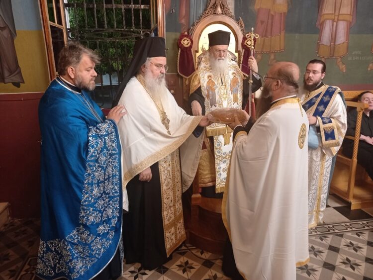 Ο Θεός όμως, δεν έχει ανάγκη την αυτό-επιβεβαίωση