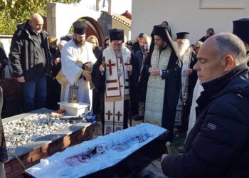 Η εξόδιος ακολουθία της Γεροντίσσης Μοναχής Φιλοθέης