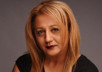 Άννα Απέργη: Η Εκκλησία οφείλει ξεκάθαρη απάντηση για το ομοφοβικό κείμενο του μητροπολίτη Πειραιώς