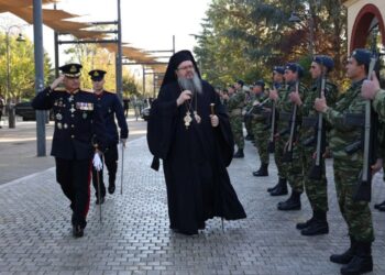 Η Λάρισα τίμησε την ημέρα των Ενόπλων Δυνάμεων