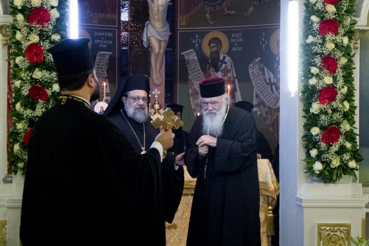 Παρουσία του Αρχιεπισκόπου ο Εσπερινός των ονομαστηρίων του Μητροπολίτη Μεσσηνίας