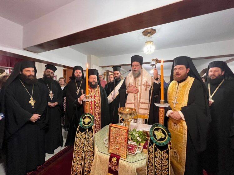 Θυρανοίξια Ιερού Παρεκκλησίου και Μέγας Εσπερινός Αγίου Νεκταρίου  στη Ν. Χαλκηδόνα