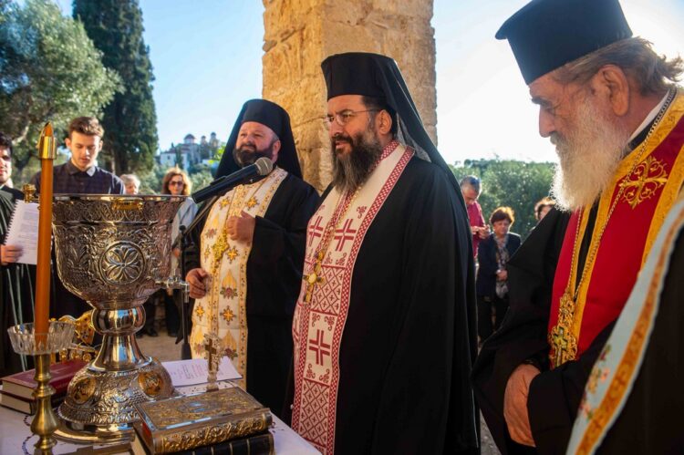 Θυρανοίξια Ιερού Ναού στη Νέα Κορώνη Μεσσηνίας