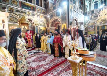 Εσπερινός Ονομαστηρίων Σεβασμιωτάτου Μητροπολίτου Πειραιώς Σεραφείμ