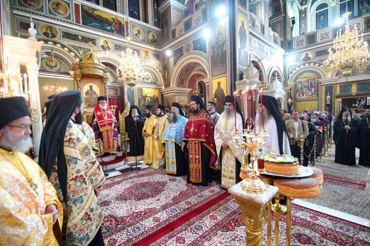 Εσπερινός Ονομαστηρίων Σεβασμιωτάτου Μητροπολίτου Πειραιώς Σεραφείμ