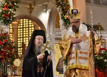 Εορτάζοντες «Χριστού τα γενέθλια» στην Μητρόπολη Θεσσαλονίκης