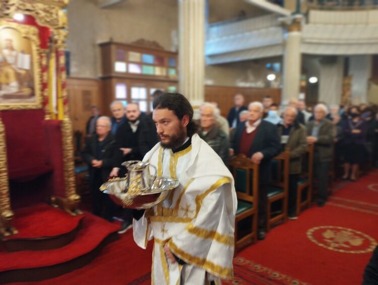 Χειροτονία νέου Διακόνου στον Ιερό Ναό Αγίου Αθανασίου Αμφιλοχίας