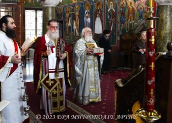 Η αρχαιοπρεπής Λειτουργία του Ιακώβου Αδελφοθέου στην Άρτα