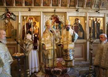 Ἀρχιερατικό Συλλείτουργο στόν Ἅγιο Στέφανο Ναυπάκτου