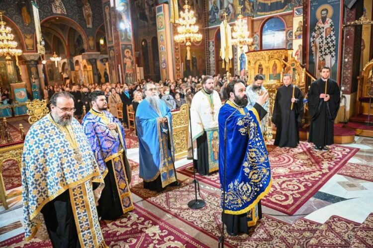 Πανηγυρικός Εσπερινός στον Άγιο Νικόλαο Λαρίσης