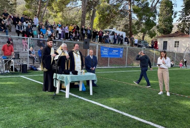 Εγκαίνια νέου γηπέδου από τον Μητροπολίτη Φωκίδος και τουρνουά ποδοσφαίρου Κατηχητικών Ιεράς Μητροπόλεως