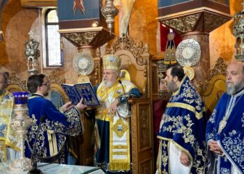 Η Καισαριανή τίμησε τον Προστάτη της Άγιο Νικόλαο