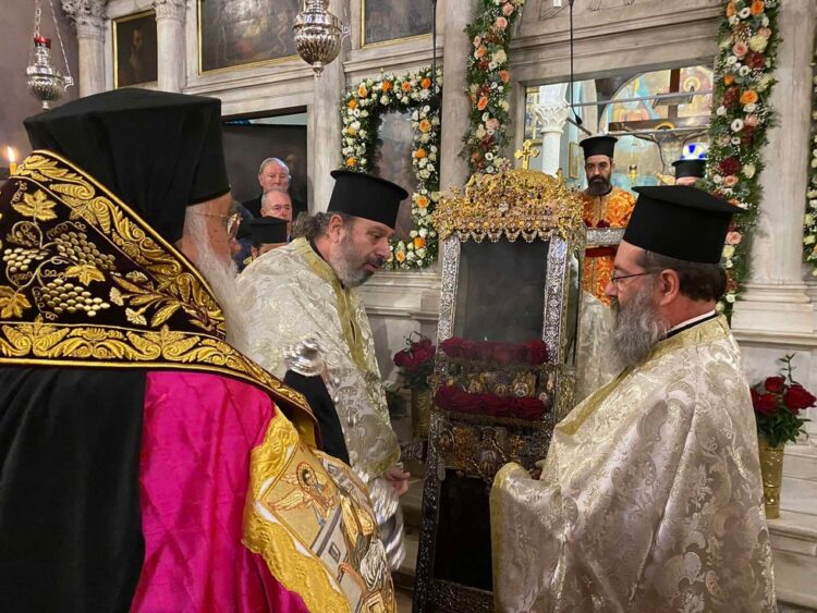 Στην «θύρα» ο Άγιος Σπυρίδων