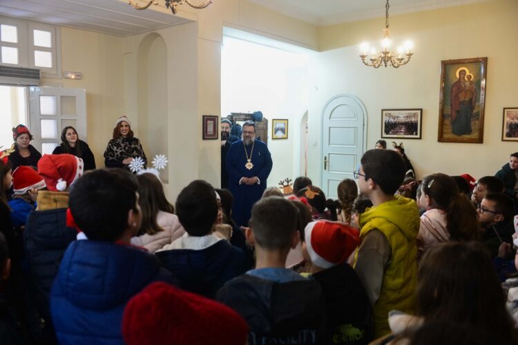 Πλημμύρισε με παιδικές φωνές το Επισκοπείο της Καλαμάτας