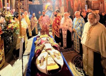 Τελετή μετακομιδής Ιερού Σκηνώματος Αγίου Ελευθερίου στη νέα Λάρνακα στη Ν. Ιωνία