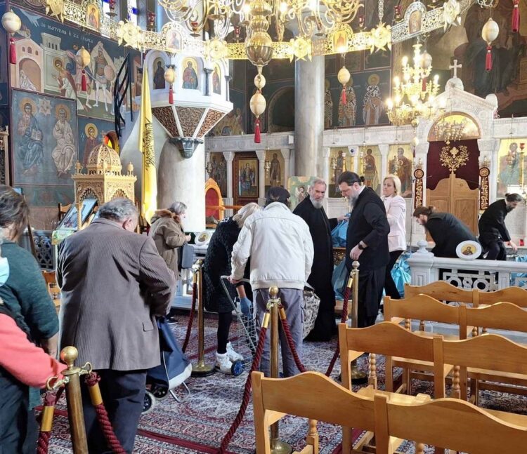 Δέματα Αγάπης από τον Μητροπολίτη Ν. Ιωνίας Γαβριήλ