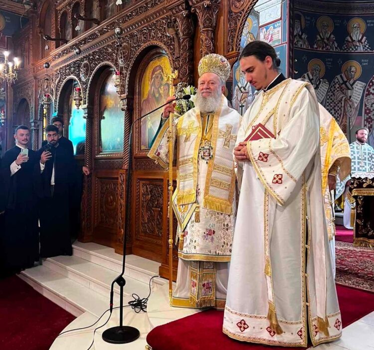 Χειροτονία Διακόνου στην Μητρόπολη Χαλκίδος