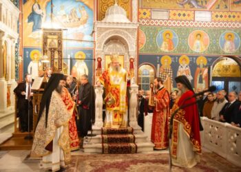 Χριστούγεννα στον Ιερό Μητροπολιτικό Ναό Αγίου Αχιλλίου Λαρίσης