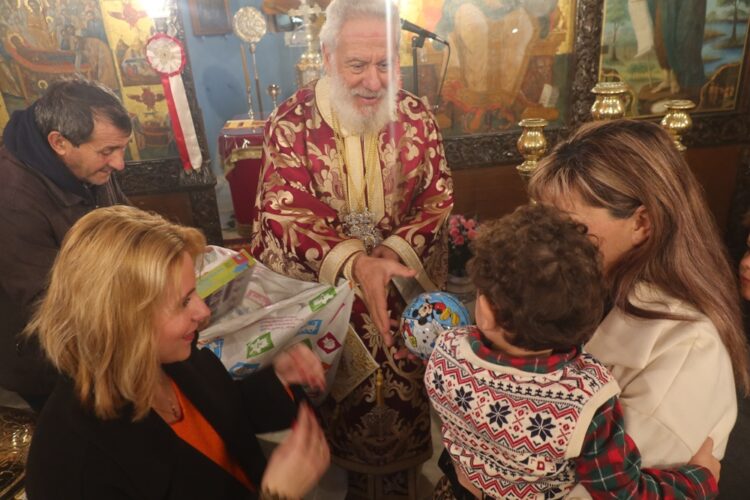 Πανδήμως η Σέριφος τίμησε τη μνήμη του Αγίου Αθανασίου