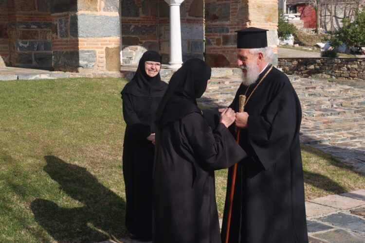 Προσκυνηματική επίσκεψη Μητρ. Σύρου στην Ιερά Μονή Τιμίου Προδρόμου Ακριτοχωρίου