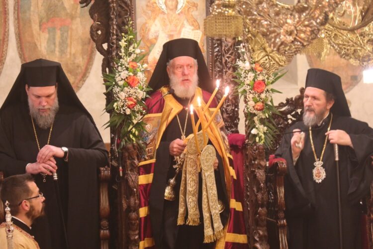 Πολυαρχιερατικός Εσπερινός στα Ιωάννινα για τα ονομαστήρια του Δεσπότη