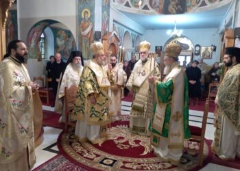 Αρχιερατικό συλλείτουργο στον Ι. Ναό Αγ. Δημητρίου Ροβιών