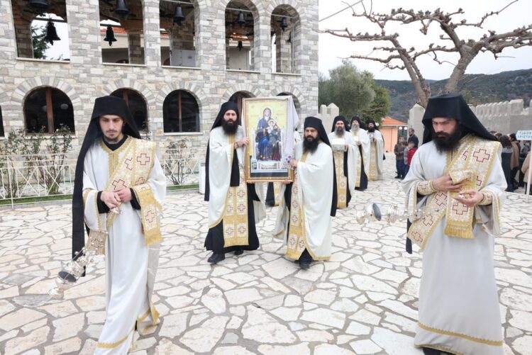 Παναγία η Τρικορφιώτισσα: Ανάμνηση του θαύματος της κατάπαυσης των σεισμών στο Τρίκορφο Φωκίδος