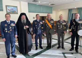 Στην αλλαγή Ηγεσίας του Αρχηγείου του ΓΕΑ o Μητρ. Λαρίσης