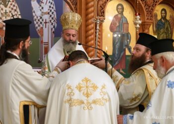 Χειροθεσία Πνευματικού από τον Αρχιεπίσκοπο Αυστραλίας στον Ι.Ν. Αγίων Πάντων Σύδνεϋ