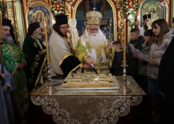 «Ο λαός μας αντιστέκεται»