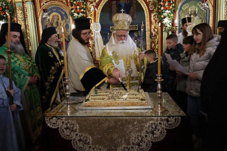 «Ο λαός μας αντιστέκεται»