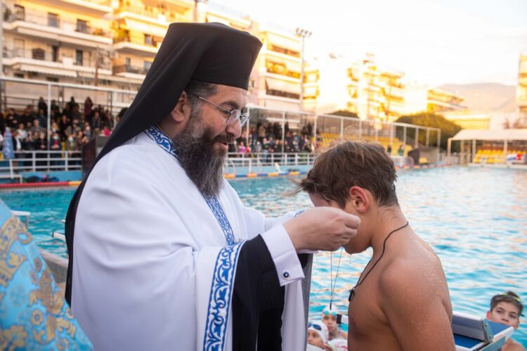 Ο Αγιασμός των υδάτων στο Κολυμβητήριο Καλαμάτας