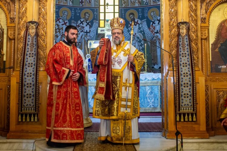 Χειροτονία Διακόνου από τον Μητροπολίτη Μεσσηνίας Χρυσόστομο