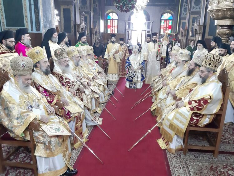 Πολυαρχιερατικό Συλλείτουργο για τα Ονομαστήρια του  Μητροπολίτη Θεσσαλιώτιδος