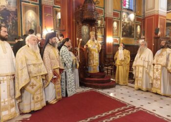 Πατρῶν Χρυσόστομος: «…Ἂς μή τούς ἀφήσωμε νά διαλύσουν καί νά καταλύσουν τά πάντα…»