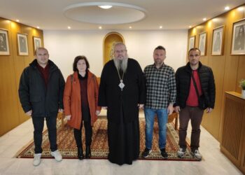 Ο Σύνδεσμος Βορειοηπειρωτών Θεσσαλίας “Ο Πύρρος” στον Μητρ. Λαρίσης