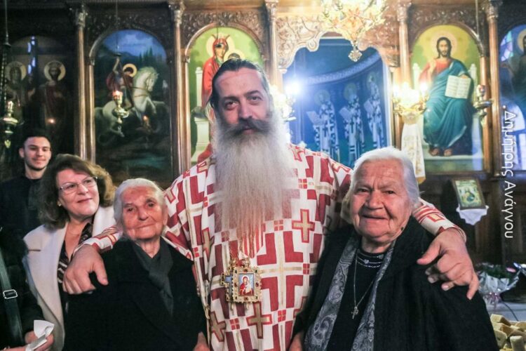 Φθιώτιδος Συμεών: «Ο Φαρισαίος χωρίς τσίπα χειροκροτάει τον εαυτό του!»