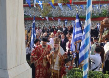 Με λάμποντα από χαρά πρόσωπα οι Κείοι εόρτασαν τον Προστάτη τους Άγιο Χαράλαμπο